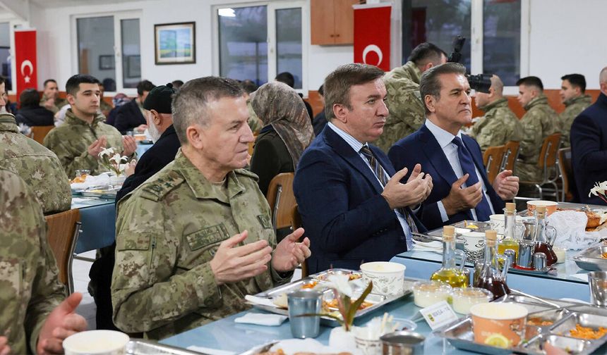 Şehit Aileleri ve Gaziler ile İftar Sofrası Programı