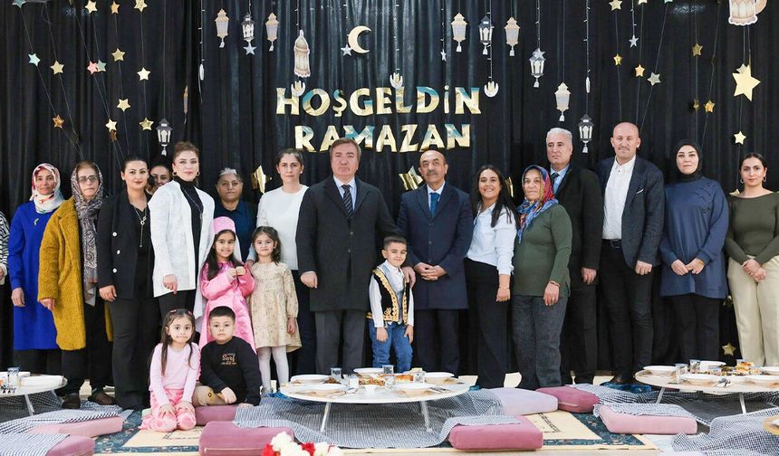 Erzincan'da Üç Kuşak Aynı Sofrada Buluştu