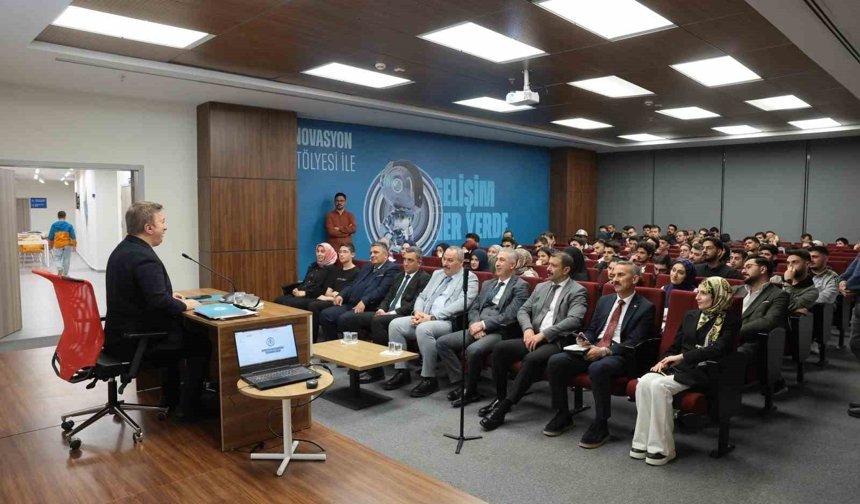 Vali Aydoğdu'dan Gençlere Aile ve Değerler Vurgusu