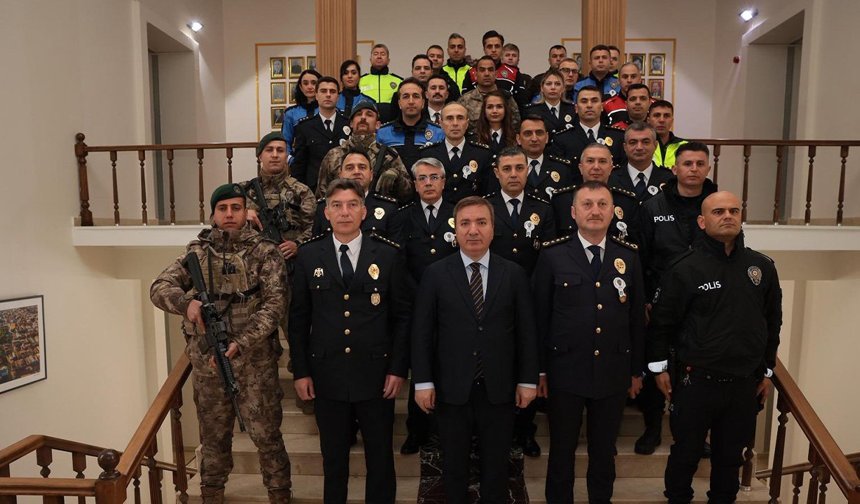 Vali Aydoğdu, Emniyet Mensuplarını Makamında Kabul Etti