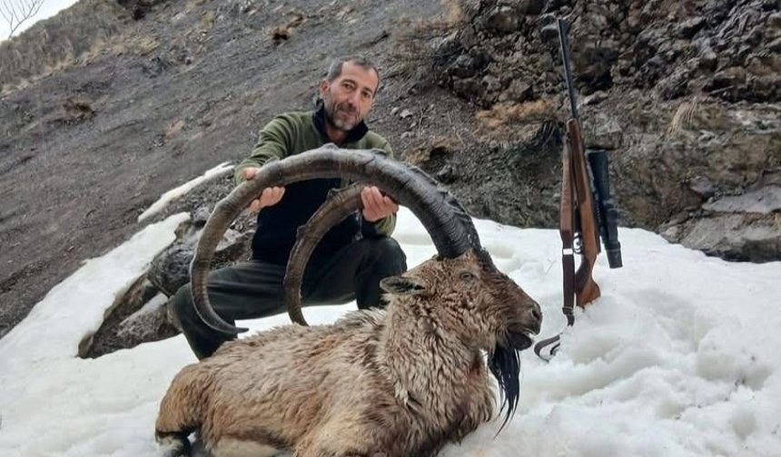 Erzincanlı Avcıdan 141 cm’lik Rekor Av