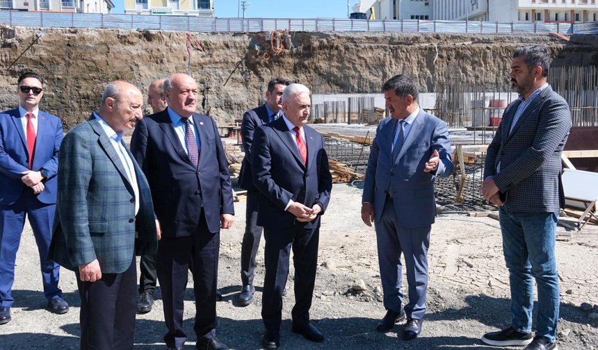 Yıldırım Merkez Çarşısı Çalışmalarını İnceledi