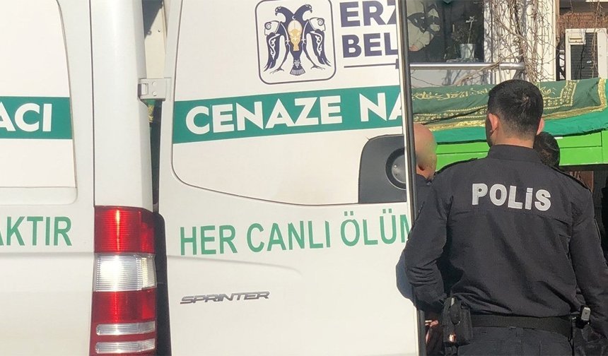 Aile Faciasında Hayatını Kaybedenlerin Cenazesi Kemah’a Getirildi