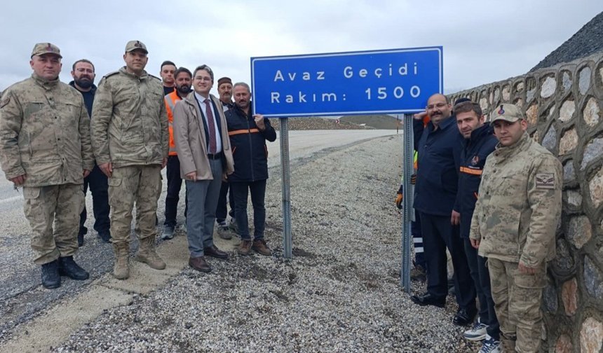 Kemaliye'de 'Çimento Geçidi'nin Adı 'Avaz Geçidi' Olarak Değiştirildi