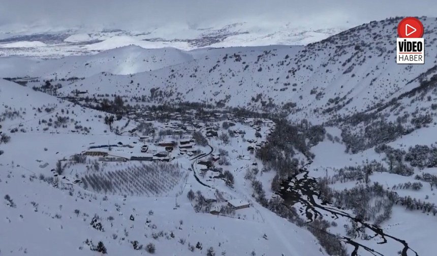 Refahiye’de Kar Kalınlığı 15 Santime Ulaştı