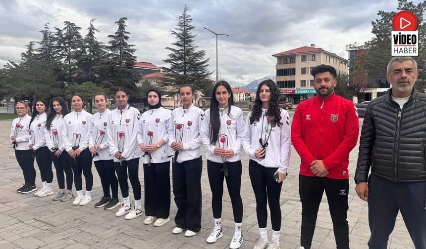 Şampiyonluklarını Hayatını Kaybedenlere Adadılar