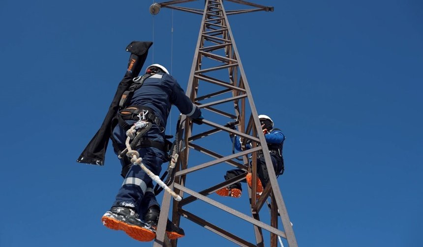 Aras Elektrikten Erzincan'a 4 Milyarlık Yatırım