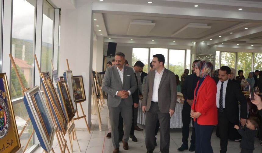 İliç İlçesinde El Emeği Göz Nuru Ürünler Sergilendi