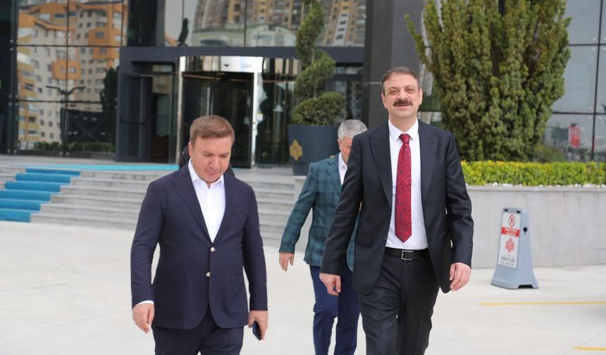 Vali Aydoğdu’dan Vakıflar Genel Müdürü Aksu’ya Ziyaret