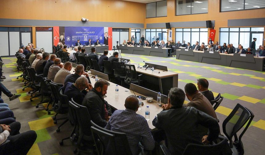 "Köylere Hizmette Parmakla Gösterilen İL Olacağız"