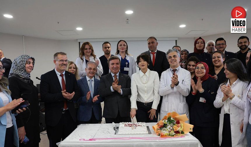Mengücek Gazi Hastanesi'nde 'Ebeler Ve Hemşireler Haftası' Kutlandı