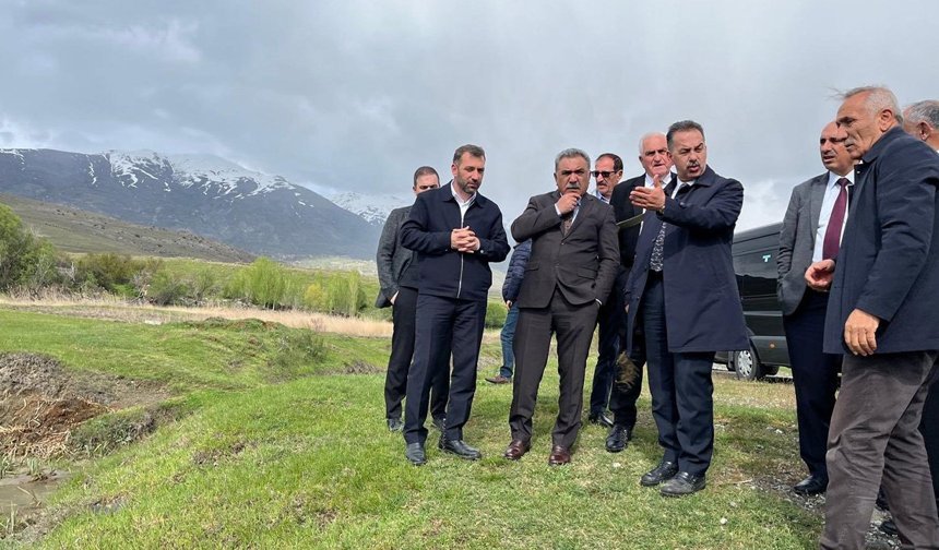 Erzincan'da Karakaya Köyünde Su Kaynakları İncelendi