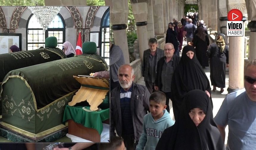 Arife Gününde Terzibaba Mezarlığı Doldu Taştı