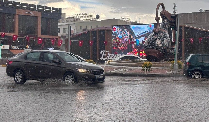 Erzincan'da Yağışlar Etkili Oluyor
