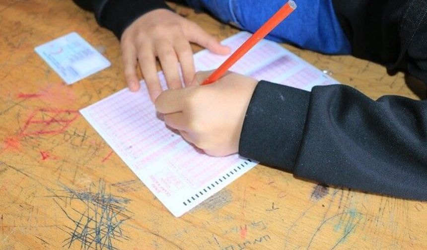 Bu gün Sessiz Olunuz, LGS Var