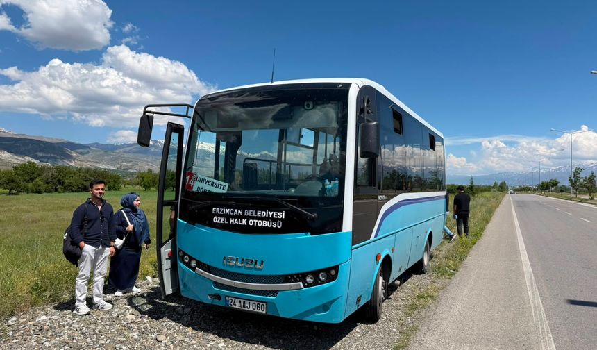 Otobüs Arızalandı Öğrenciler Sınava Yetişemedi