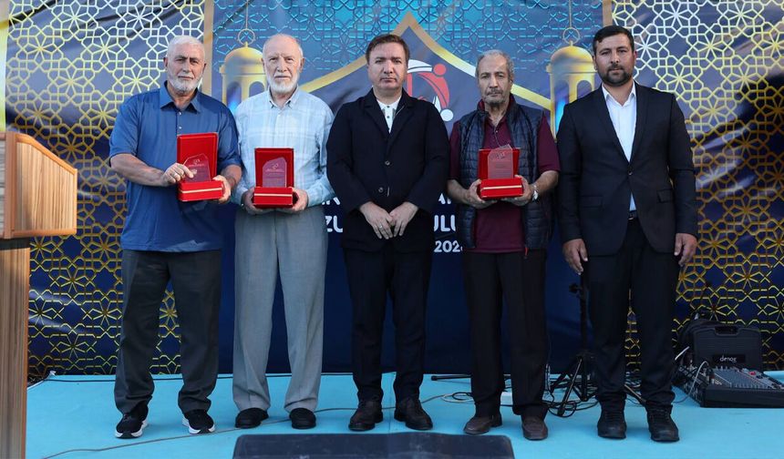 Geleneksel İmam Hatip Mezunları Buluşması Düzenlendi