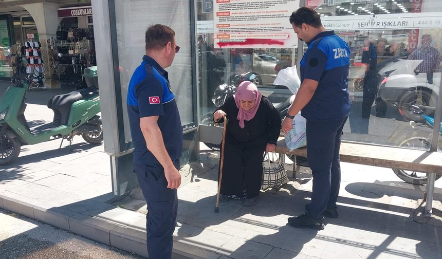Yaşlı Kadının İmdadına Zabıta Yetişti