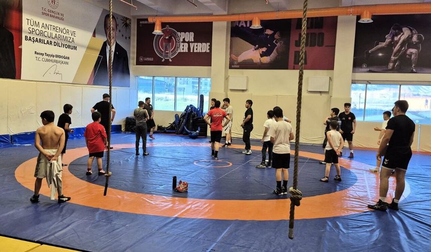 GSB Yaz Spor Okullarında Çocuklar Sporla Buluşuyor
