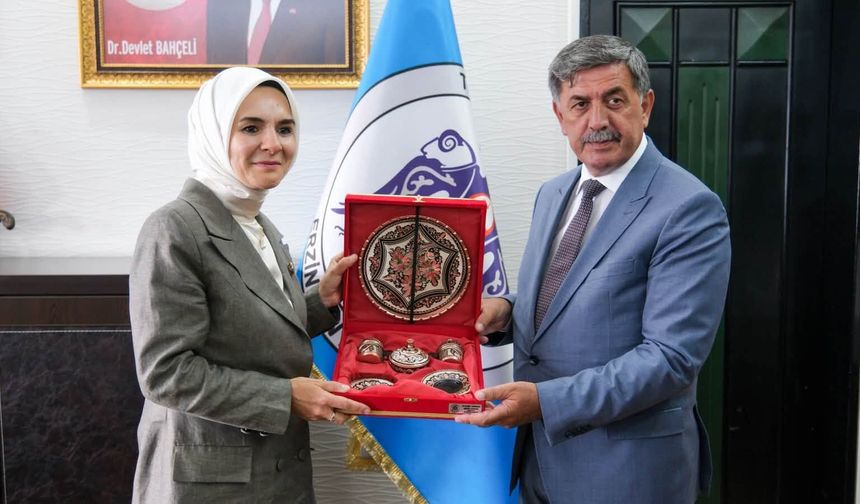 Bakan Göktaş’tan Erzincan Belediyesi’ne Ziyaret