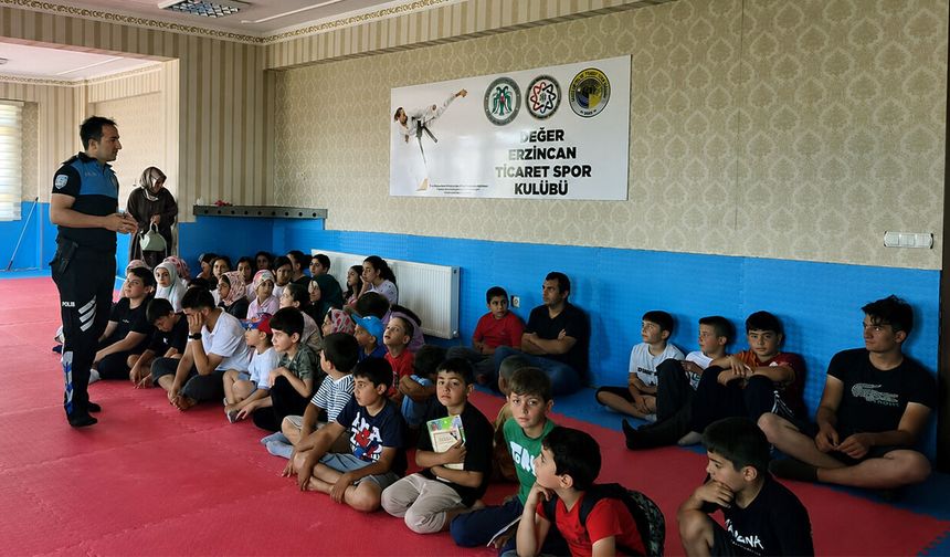 Minik Sporculara Güvenlik Eğitimi Verildi
