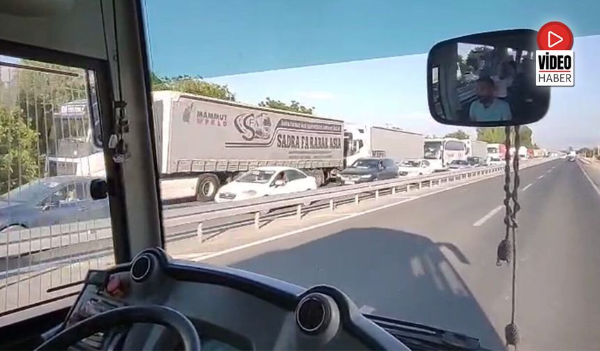 Ekşisu Kavşağı'nda Trafik Kilitlendi: Kilometrelerce Araç Kuyruğu Oluştu