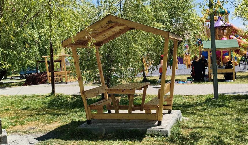 Ekşisu Mesire Alanı'na Yeni Oturma Alanları