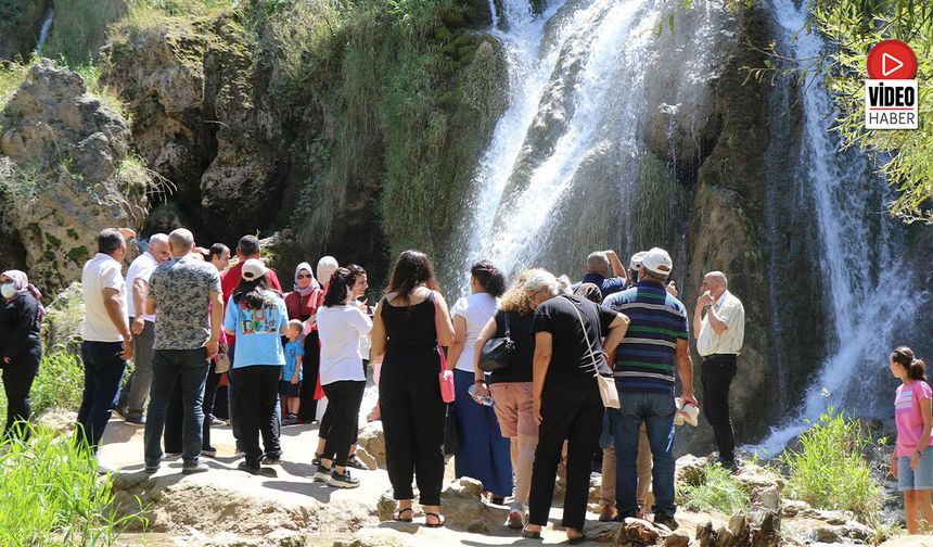 Avrupa'nın Sıcağından Kaçan Gurbetçiler Girlevik'e Akın Etti