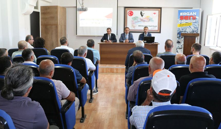 Erzincan'da Kanatlı Sektörüne Biyogüvenlik Eğitimi