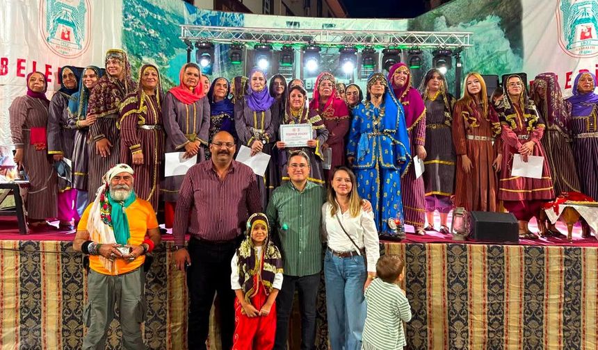 Eğin Kınası ve Mani Atışması Geleneği Yaşatıldı
