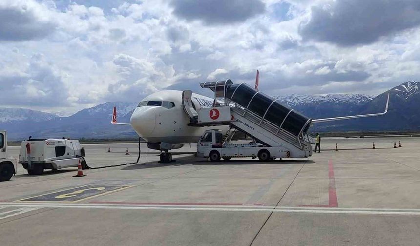 Erzincan Havalimanı Temmuz Ayında 48 Bin Yolcuya Hizmet Verdi