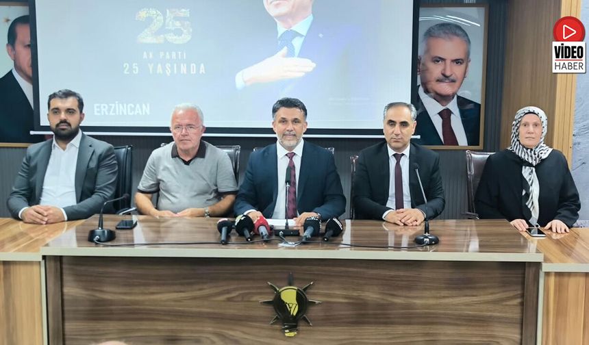 AK Parti’nin Çeyrek Asırlık İcraatları Değerlendirildi
