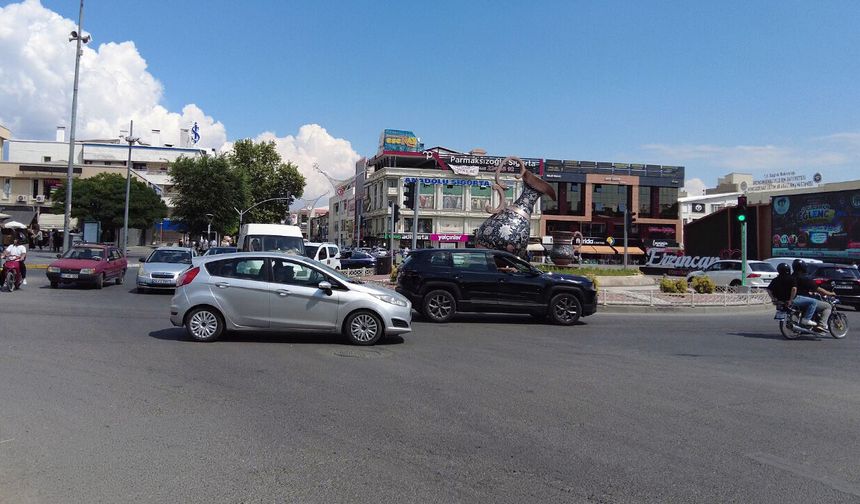 Erzincan’da Motorlu Kara Taşıtı Sayısı 86 Bin 465’e Ulaştı