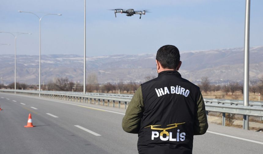Erzincan’da Drone Destekli Trafik Denetimi