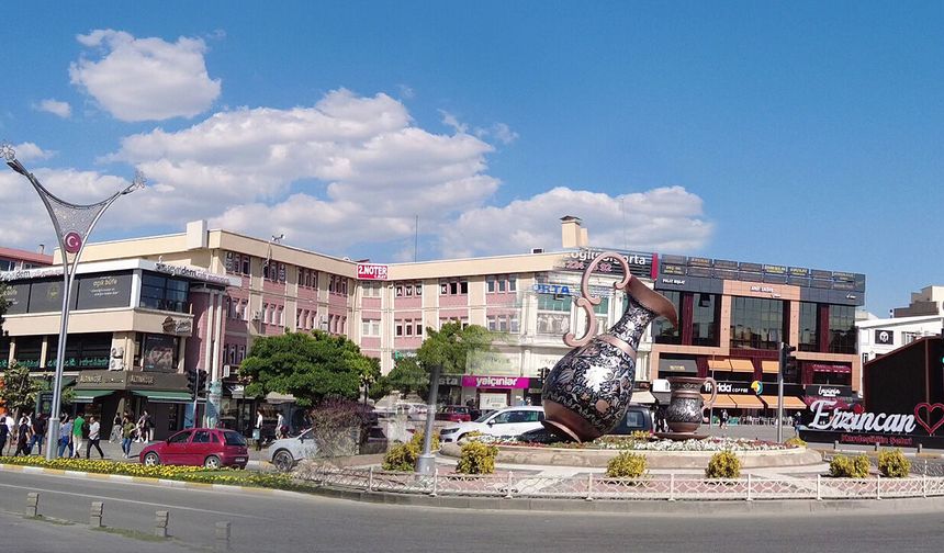 Erzincan'da Kavurucu Sıcaklara Yaz Molası