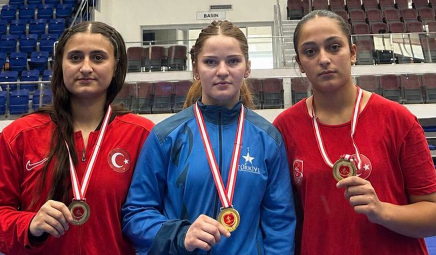 Erzincan’ın Şampiyon Kızları Hırvatistan Yolcusu