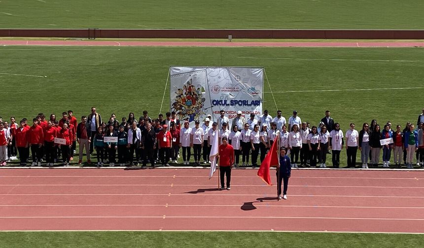 Erzincan'ın Gençleri Sporda Türkiye'nin Zirvesinde