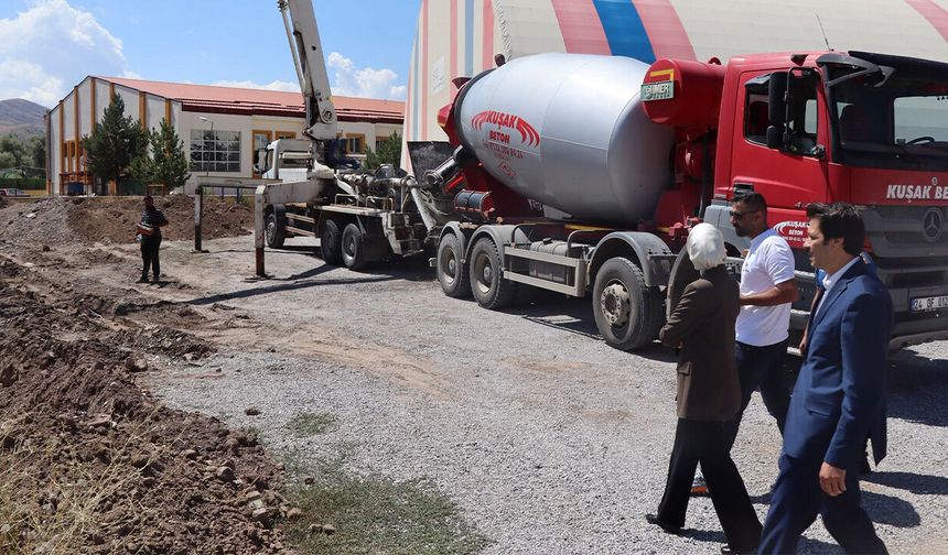 Tercan’da Yapılacak Kreş Binasının Temeli Atıldı