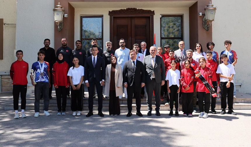 Erzincan’ın Genç Şampiyonları Gurur Veriyor