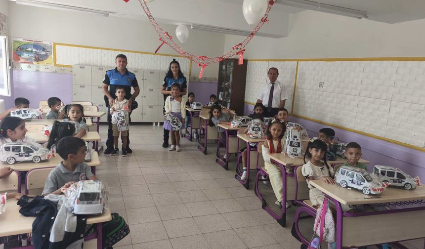 Uyum Haftasında Miniklerin Yüzlerinde Tebessüm Oldular