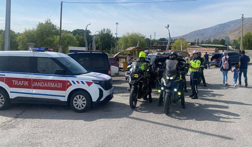 Erzincan’da Jandarma Denetimleri Hız Kesmiyor
