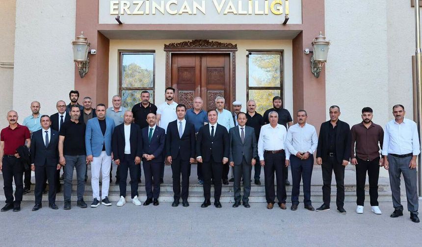 Erzincan'da Tulum Peyniri Üreticileriyle Sektör Toplantısı Yapıldı