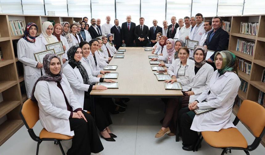 Vali Aydoğdu'dan Öğretmenlere Öğrenci Rehberliği Vurgusu