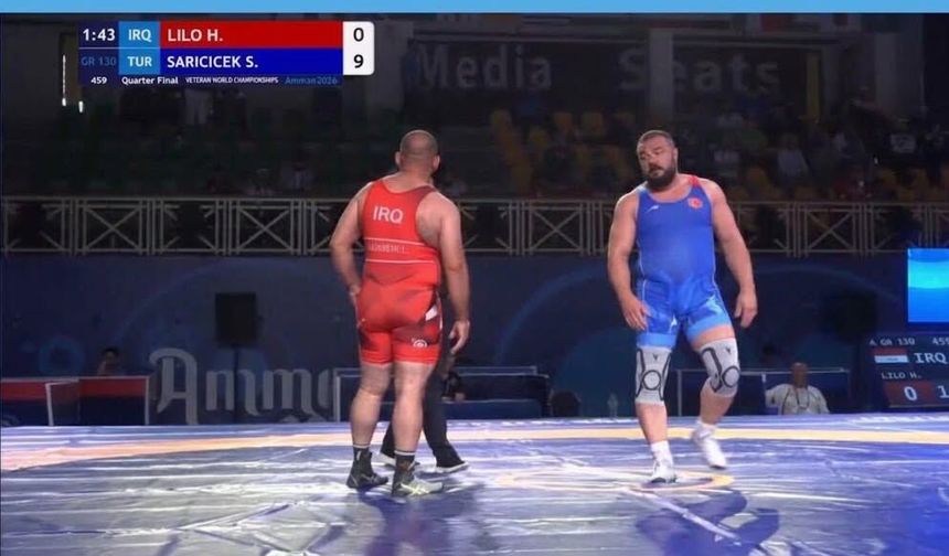 Milli Güreşçi Sarıçiçek İlk Maçını 9-0 Kazandı