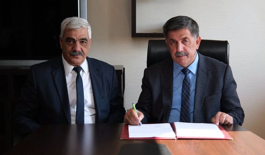 Erzincan’da 30 Bin Metrekarelik Tır Parkı İçin İmzalar Atıldı