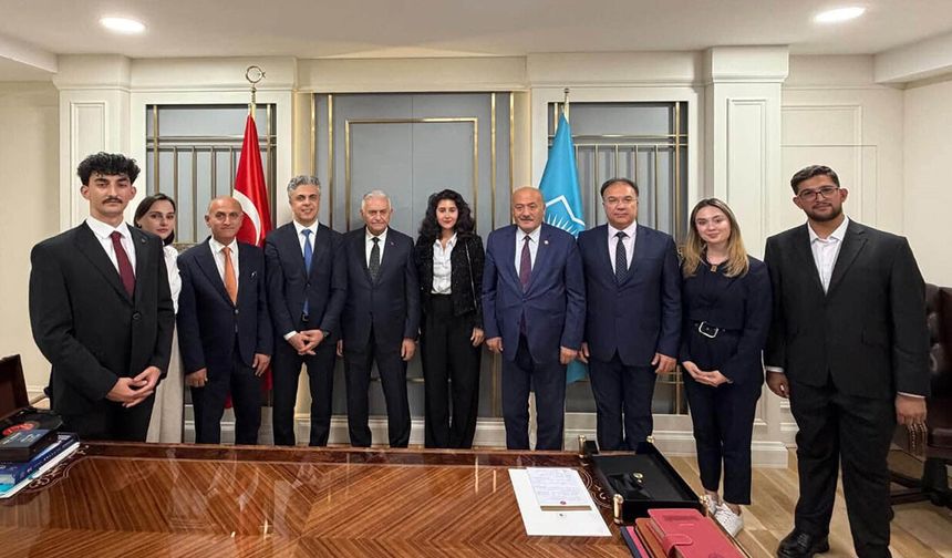 EBYÜ Heyeti Binali Yıldırım İle Eğitim Hedeflerini Görüştü