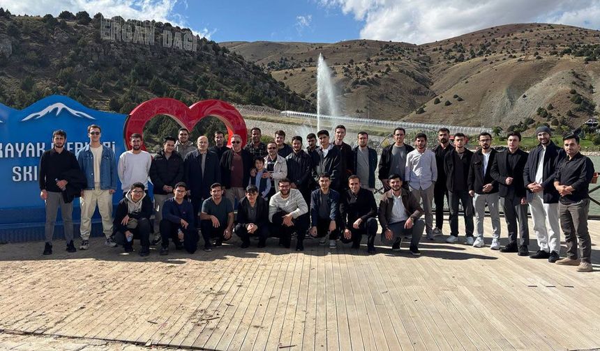 Erzincan’da Gençlere Yönelik Manevi Buluşma