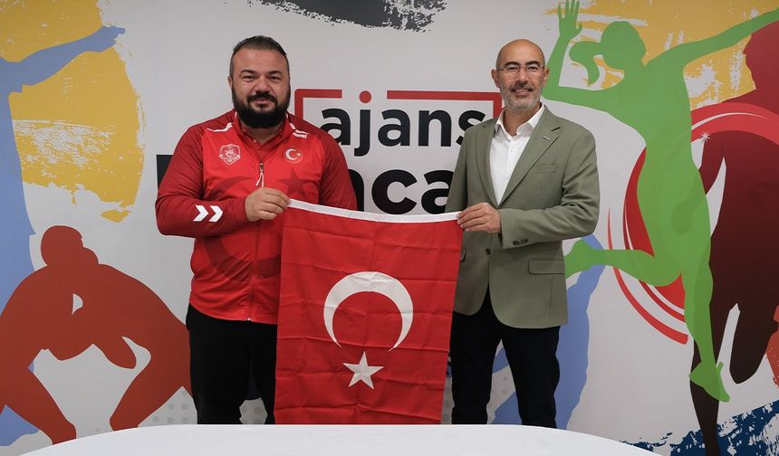 MÜSİAD İl Başkanı Durmaz'dan Sarıçiçek'e Tebrik Ziyareti