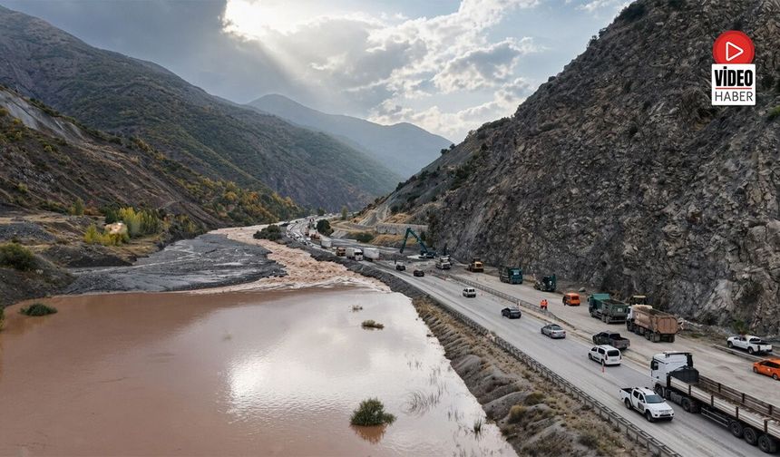 Erzincan'da Sel ve Heyelanın Yol Açtığı Tahribat Havadan Görüntülendi
