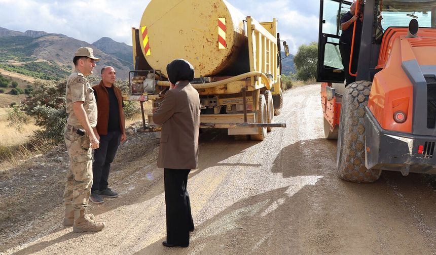 Kemerçam Köyü Yolunda Asfalt Çalışması